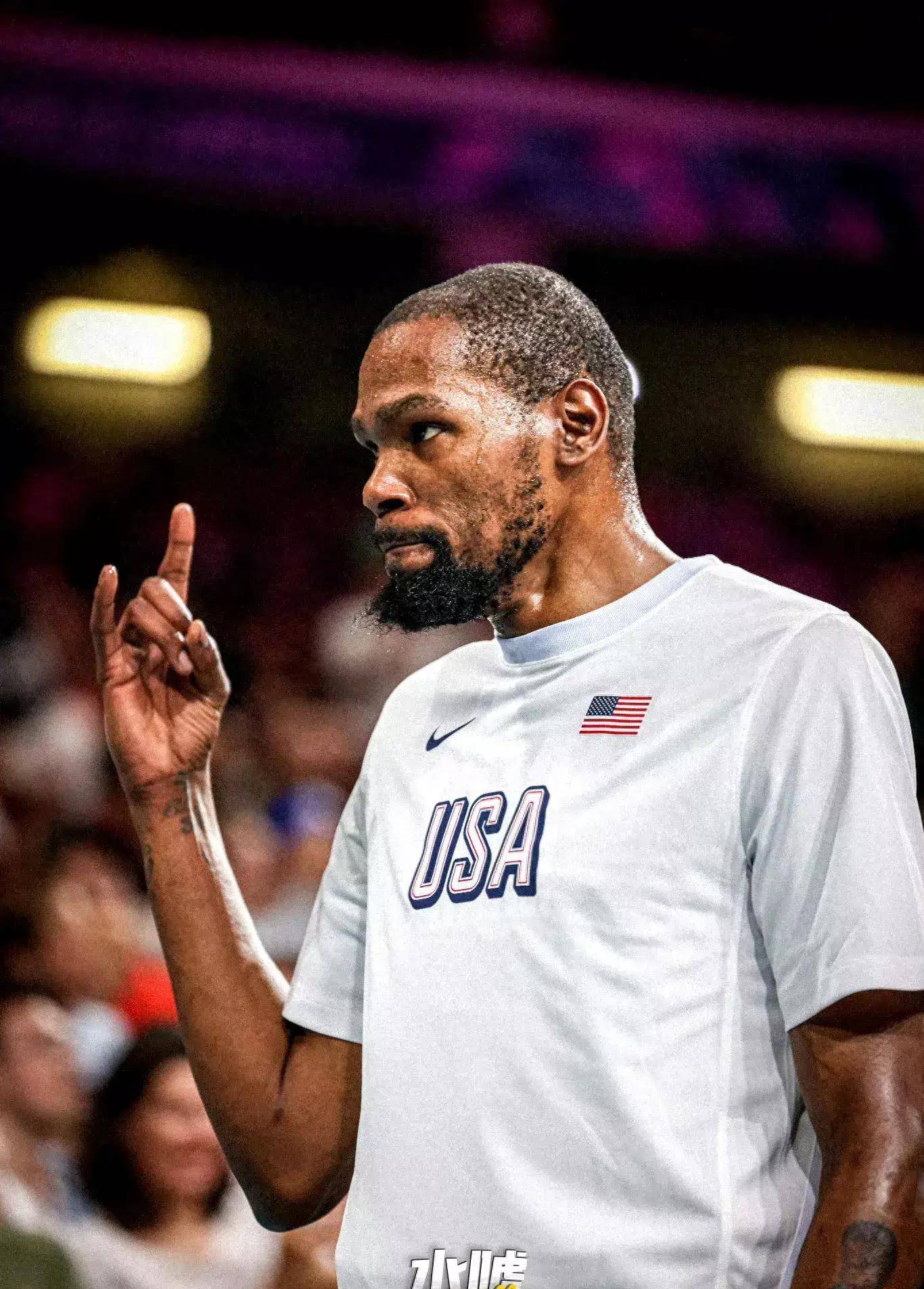 记者：浙江队计划在下周与青岛西海岸进行一场热身赛（记者：浙江队计划下周约战青岛西海岸进行热身赛）