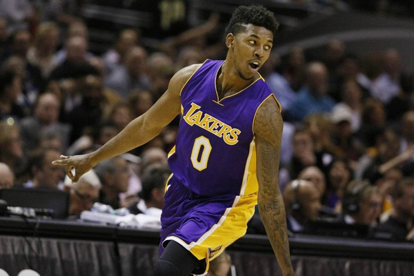 阿森西奥：在皇马的大伤让我产生了挫败感，需要求助心理医生（阿森西奥自述：皇马重伤使我陷入挫败，曾求助心理医生）